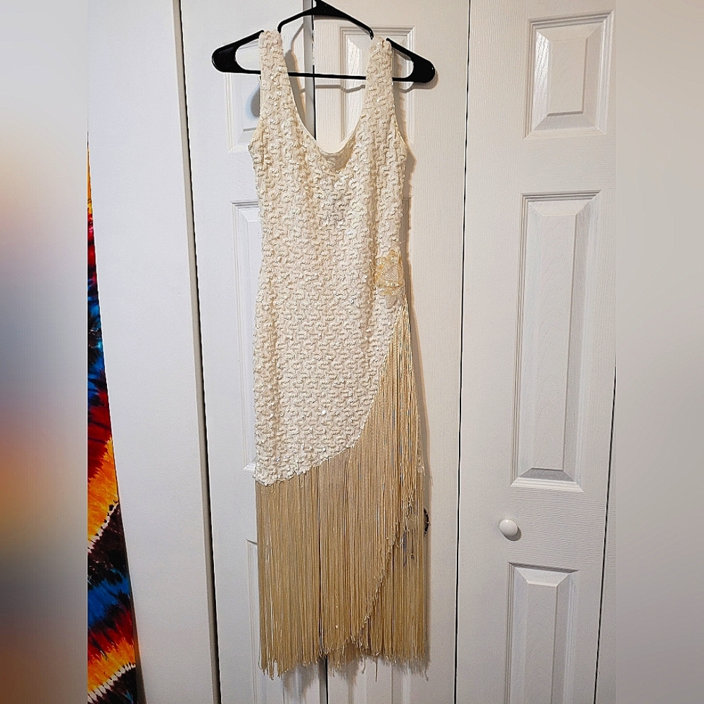 Vintage Sequined Flapper Dress - Picture 2 of 3